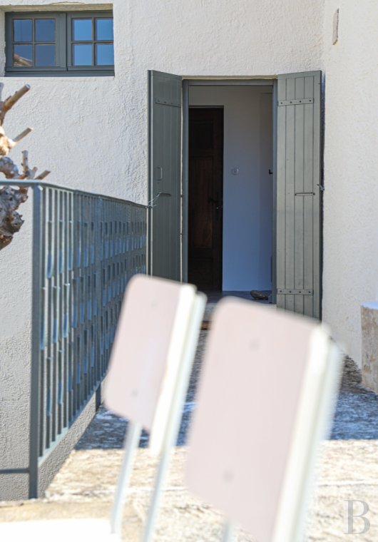 À Visan, entre Montélimar et Orange, une maison de village subtilement réhabilitée - photo  n°38